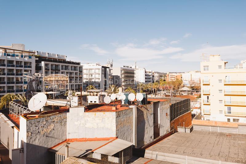 Foto 6a7cb441-d17f-48fe-b807-a67b6e27a8ce. Lloguer apartament a carrer de sant oleguer 14 a Lloret de Mar