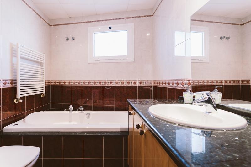 Foto 79c09c7d-74ce-4977-90f7-be37e1ed5711. Rent apartment in carrer de sant oleguer 14 in Centre Lloret de Mar