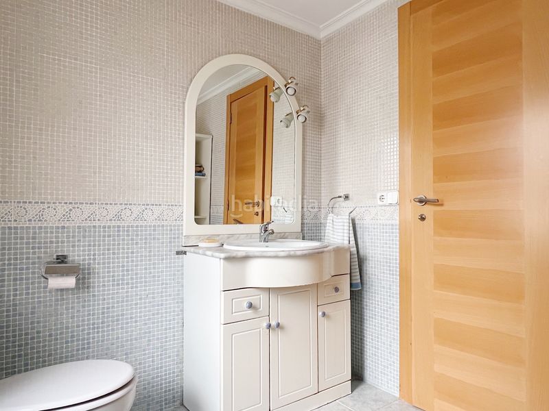 Piso en carrer del pintor ferrer calatayud 5 fantástica vivienda amueblada, amplia, luminosa y muy bien situada en barrio muy agradable en Valencia - Imagen 42