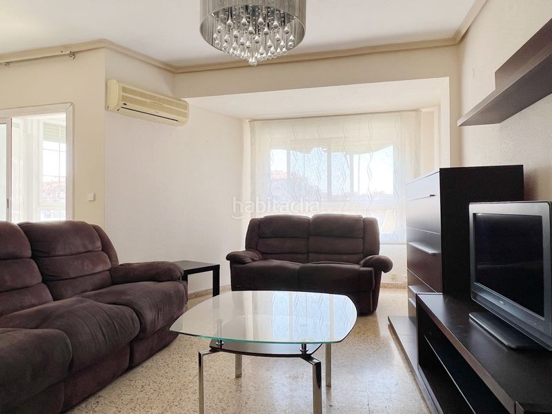 Piso en carrer del pintor ferrer calatayud 5 fantástica vivienda amueblada, amplia, luminosa y muy bien situada en barrio muy agradable en Valencia - Imagen 2