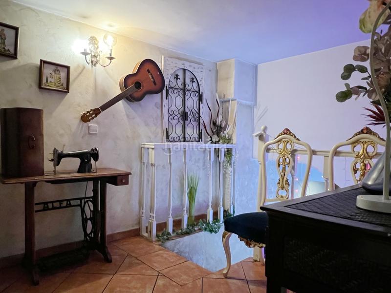 Foto cb9ebc97-732c-46d4-a621-056d5ff5f557. Traspaso local comercial en carrer d'eduard boscà 8 en Valencia