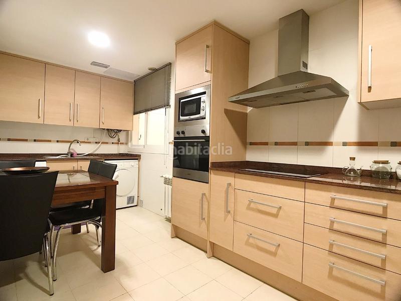 Foto ccee32c7-8452-4794-9971-7853e0706016. Affitto appartamento in carrer de sant vicent màrtir 134 in Valencia