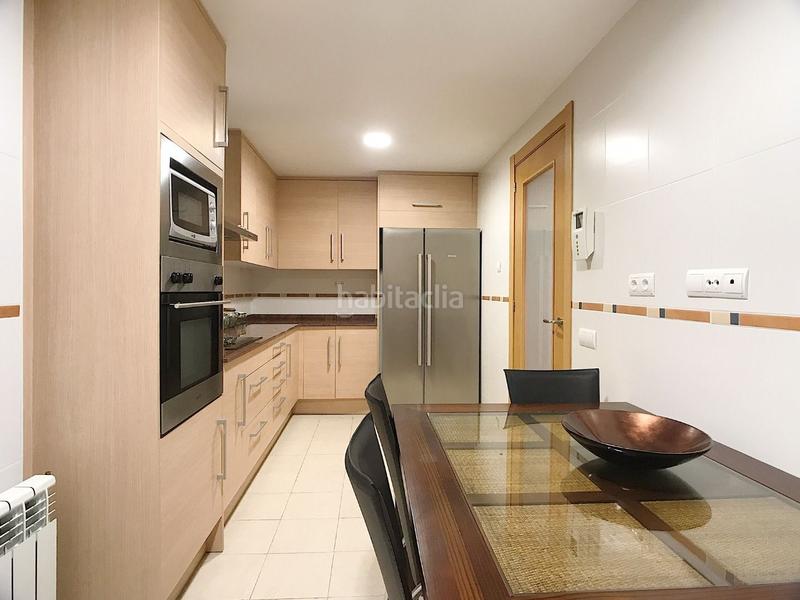 Foto e3dd60f4-d383-4373-94e5-6a8891465d88. Affitto appartamento in carrer de sant vicent màrtir 134 in Valencia