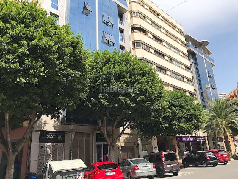 Foto a54cc1a9-b73c-4597-abd3-fa30c9a515e4. Alquiler piso en carrer de sant vicent màrtir 134 en Valencia