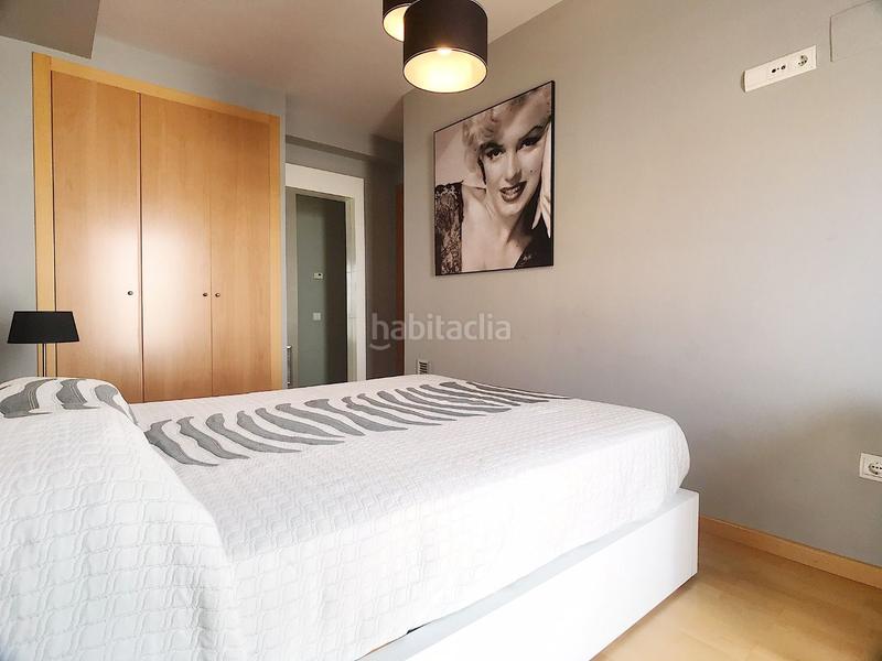 Foto e0c8a1b6-53ac-488e-bce9-c23b63b2a6da. Alquiler piso en carrer de sant vicent màrtir 134 en Valencia