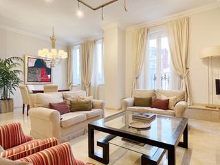 Flat in Gran Via de les Germanies 43