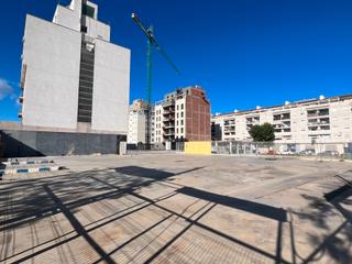 Lloguer Solar industrial a Avenida padre carlos ferris 94. Fantástico terreno de uso terciario justo en la entrada de albal