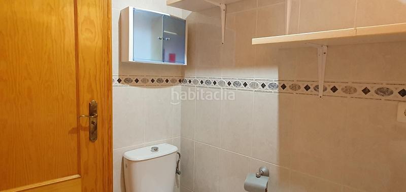 Foto 69bb07df-5dbc-4018-89a8-90858df44a65. Piso en calle loma la 48 tu apartamento centrico, con piscina y con plaza de garaje en Torrevieja