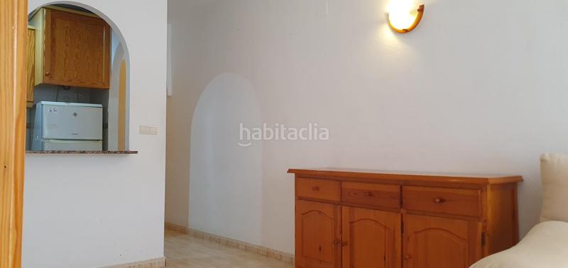 Foto 753b49fc-54ce-485d-add5-47ddaba3bb63. Piso en calle loma la 48 tu apartamento centrico, con piscina y con plaza de garaje en Torrevieja