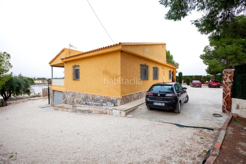 Foto 4f3c9684-1cbf-4e29-a291-ef67fd5b2161. Xalet amb aparcament piscina a Rebolledo Alicante