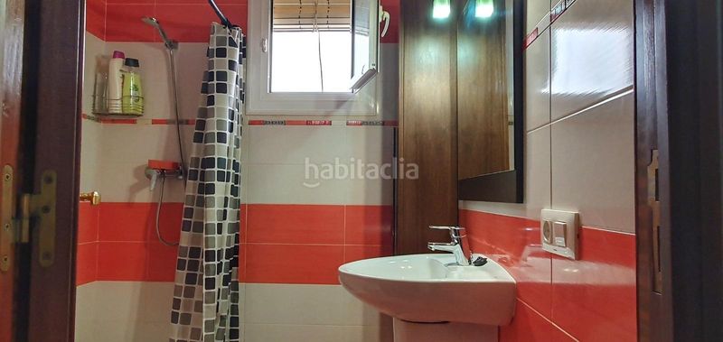 Foto df6ef4df-f76a-44d4-8fed-4e87252436d0. Pis a Centro Sant Vicent del Raspeig