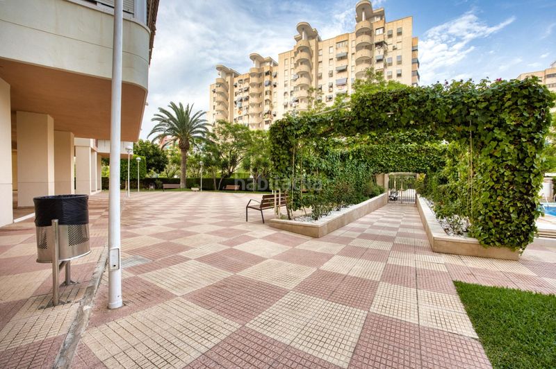 Foto 53c88f35-5d6f-4ac6-b1e5-fc4a1b518574. Pis amb aparcament piscina a Playa de San Juan Alicante