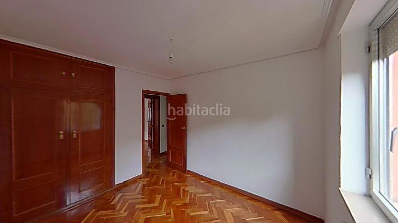 Foto 005c9fa2-a382-4f11-af5a-caa38851408c. Piso en San Diego Madrid