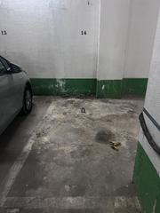 Parking coche en Calle de Claudio Sánchez Albornoz