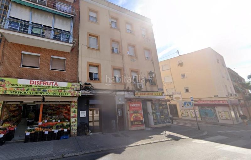 Foto b79a90e7-bc72-4338-abac-6f8d0ce5ee4a. Pis a Almendrales Madrid