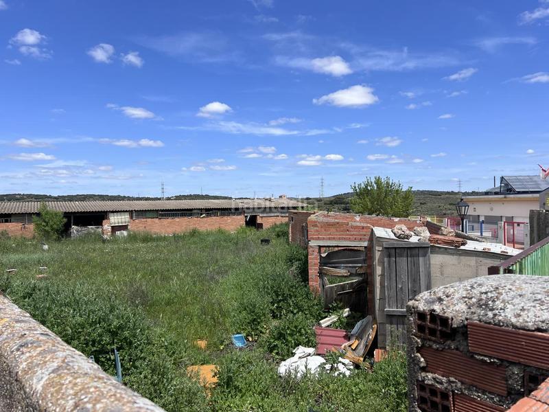 Foto a4dddf07-2e60-4595-939a-367b8dd93f1d. Terreno residencial en Fuentenovilla