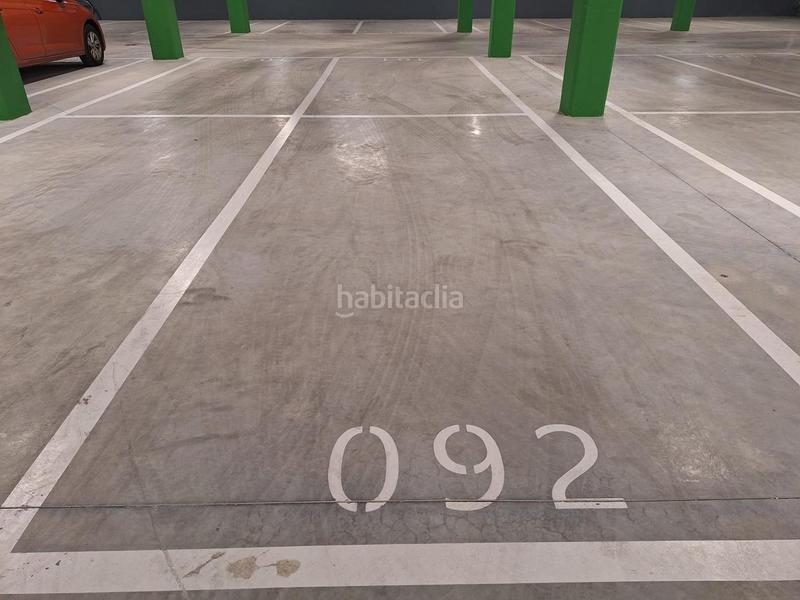 Foto d83c94a7-229f-4acf-a97a-df8b1bc01e2b. Alquiler parking coche en Arroyo del Fresno Madrid