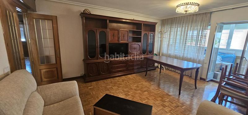 Foto 7684ada6-c500-49ec-a90e-6674cf6a803d. Alquiler piso magnífico piso con piscina comunitaria en Madrid