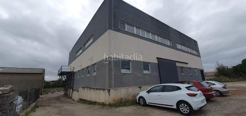 Foto 13a5faea-ba82-4c62-8d8f-ceb1581cba2e. Nave industrial en Torrelaguna