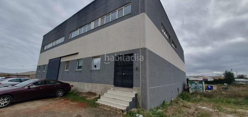 Foto f5304cac-d796-48e1-b2f2-d371764a5158. Nave industrial en Torrelaguna