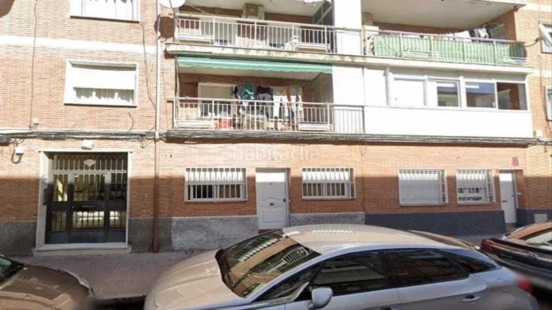 Foto 970cdab2-71f6-4c91-9dff-a262430a8deb. Piano terra in Reyes Católicos Alcalá de Henares