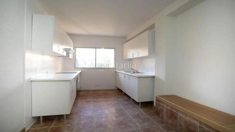 Foto 95b14fb6-a761-41d0-99aa-1561516955ff. Etagenwohnung in Loranca Fuenlabrada