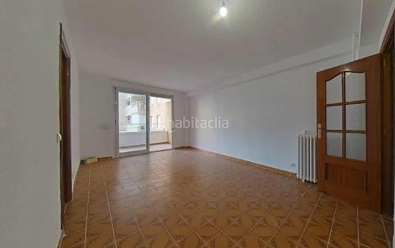 Foto 1b68ff76-4f79-4e03-b13d-365a59e8499c. Piso en Loranca Fuenlabrada