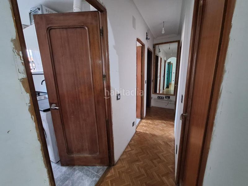 Foto 246bf606-ecd9-4c98-9f3c-71dcba809d35. Appartement dans Abrantes Madrid