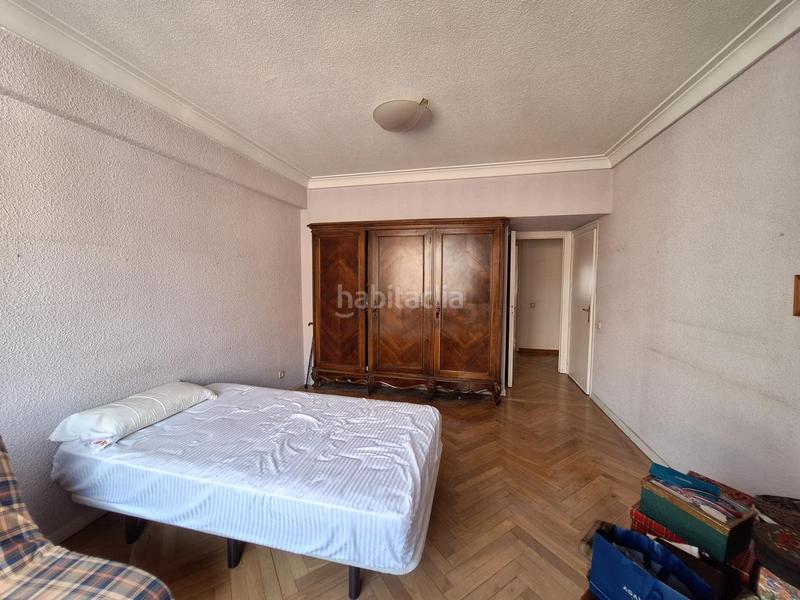 Foto 4e217458-0c92-4a69-a64b-6cf32cf73f2d. Flat with heating in Gaztambide Madrid