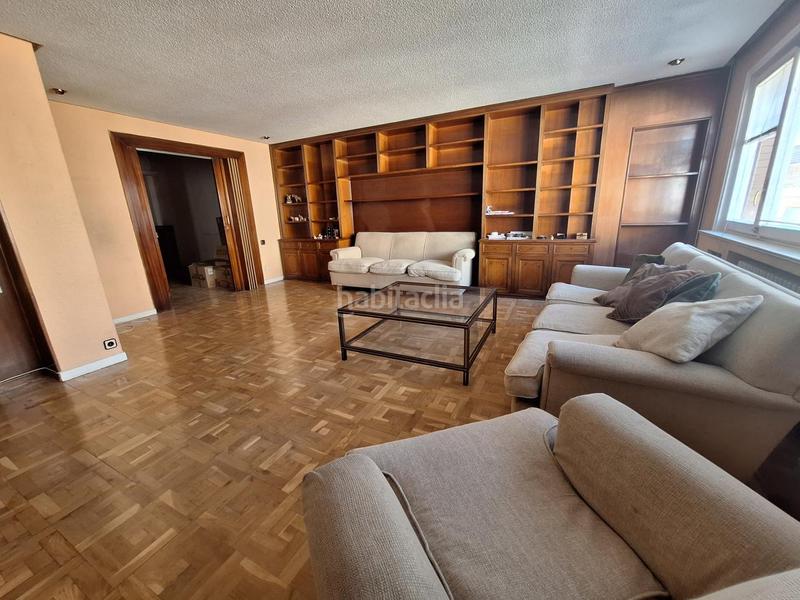 Foto 56bd0e1e-6821-4fdd-9998-924ce462eb3c. Flat with heating in Gaztambide Madrid