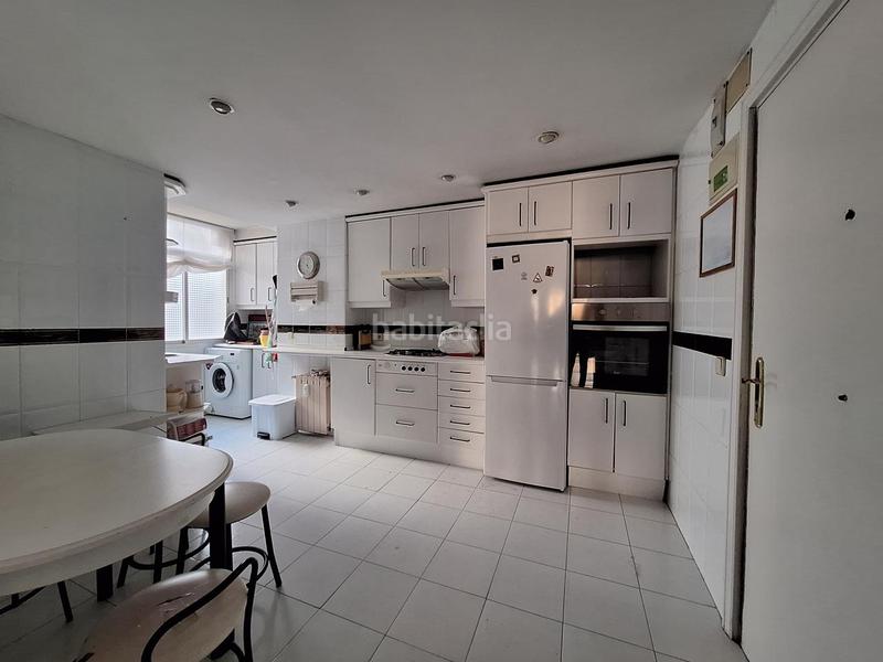 Foto 70ce5e88-6e3a-42a8-8fe7-619cf7bbb91a. Flat with heating in Gaztambide Madrid