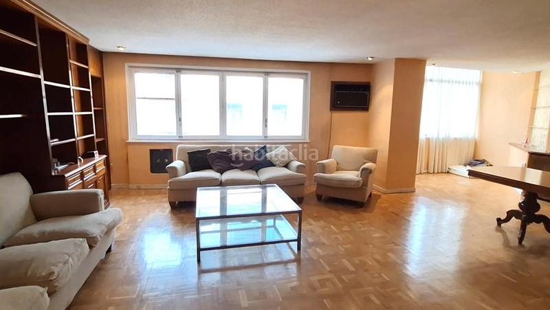 Foto f351c2cc-f9aa-4b5d-9c51-35b6b21d376c. Flat with heating in Gaztambide Madrid