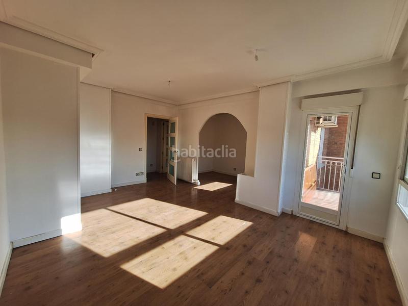 Foto 80799419-ab8f-42bc-8341-50403e913334. Pis amb piscina a Parque Mayor Alcorcón