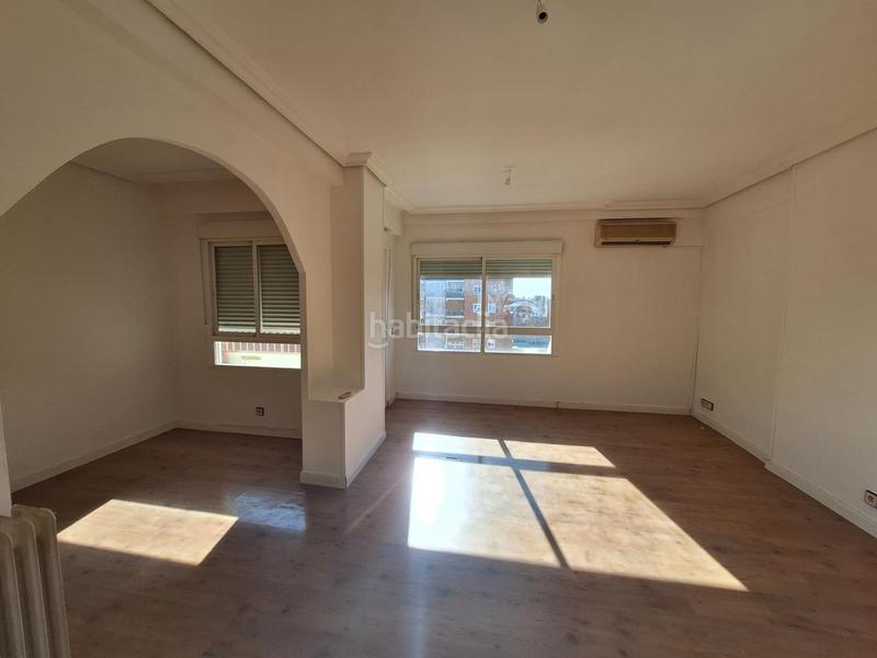 Foto 91f8449e-cd98-4cec-a364-1cbe62af3105. Pis amb piscina a Parque Mayor Alcorcón