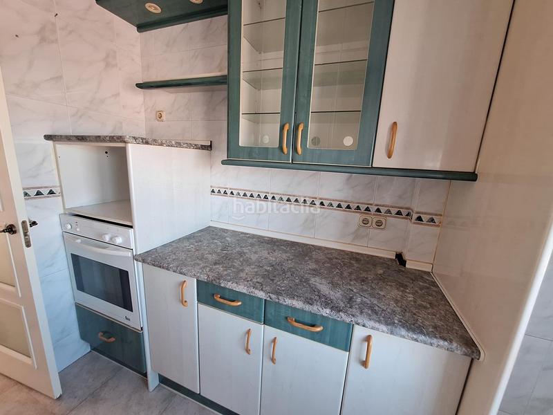 Foto c490bc6d-d5b2-4d08-9dbf-855d2d393078. Pis amb piscina a Parque Mayor Alcorcón