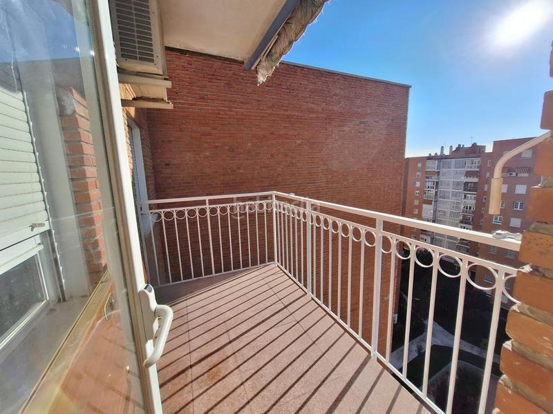 Foto e4654617-a40b-4dc1-ab4e-2d544e3cee2a. Pis amb piscina a Parque Mayor Alcorcón