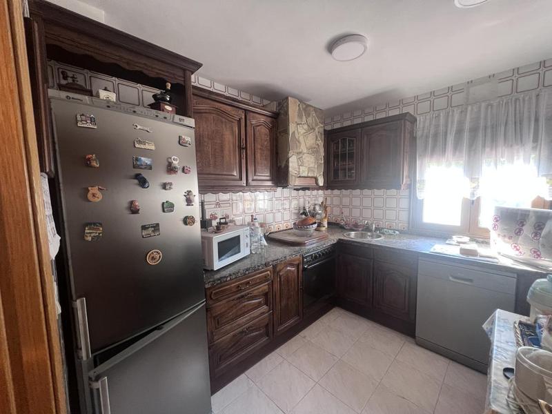 Foto adf1aedb-3421-4726-81ed-bc87171fb8af. Haus mit heizung pool in Quijorna