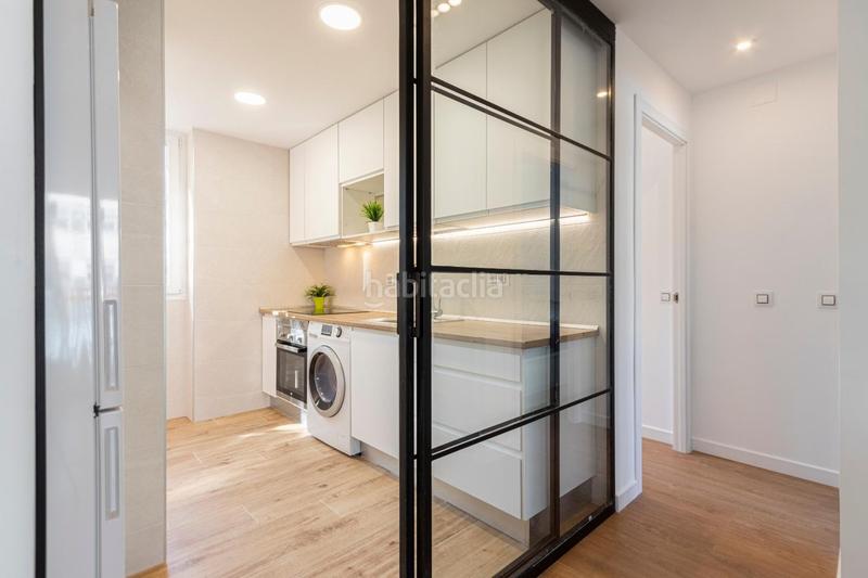 Foto fa6b5de2-e18d-4f3f-b370-85135d25f7db. Planta baja piso bajo totalmente reformado y amueblado en Leganés