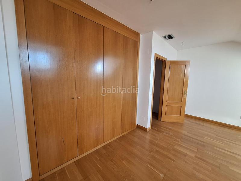 Foto 26bc4565-5ef3-4ae4-aa06-da800bc62997. Duplex dans Griñón