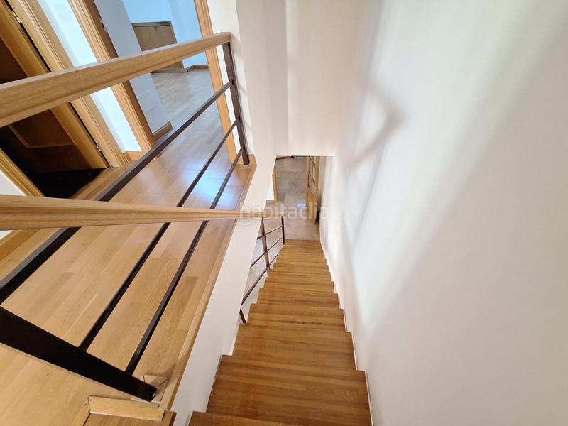 Foto 2adfc27e-c437-4b33-bda0-0e0d878e2127. Duplex dans Griñón