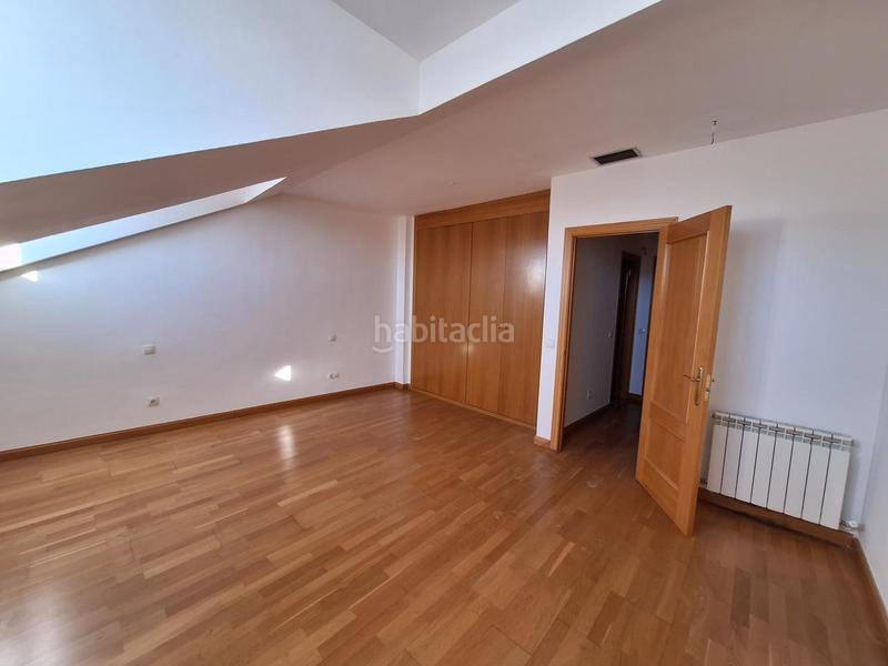 Foto 395713b6-7075-4b16-9b61-c4f243bc7031. Duplex dans Griñón