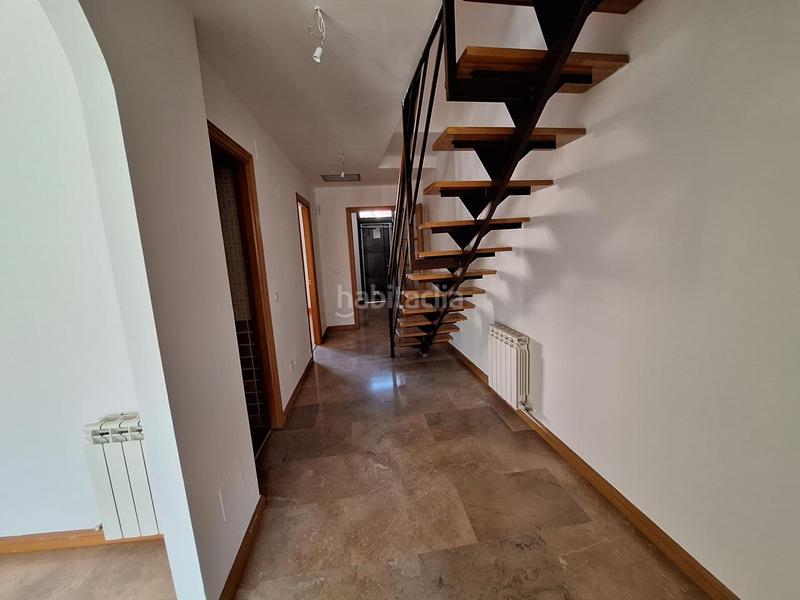 Foto 4278452f-23dd-4405-92a9-c99c9c979aae. Duplex dans Griñón