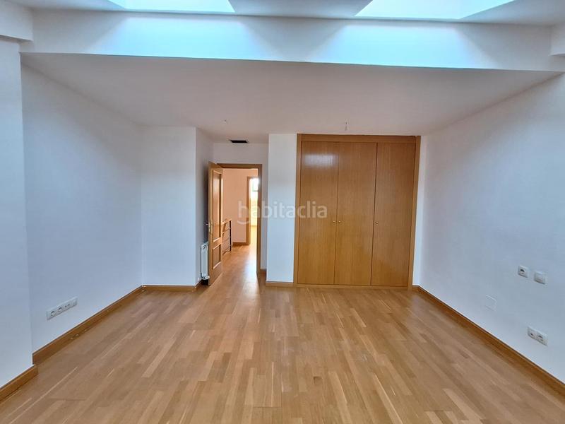 Foto 522ac70c-3831-49e8-a17c-241e2a40bca4. Duplex dans Griñón