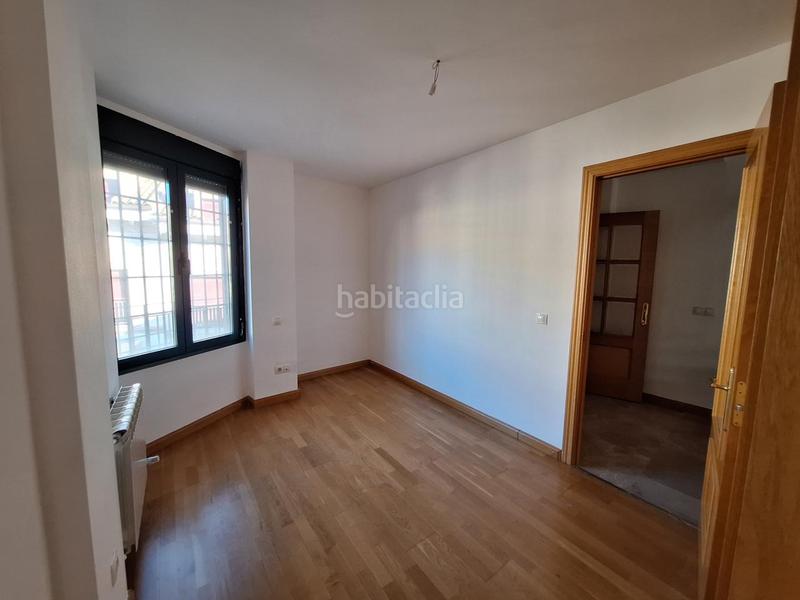 Foto a877ddee-a0b3-4d4c-a31c-b3946d09a996. Duplex dans Griñón