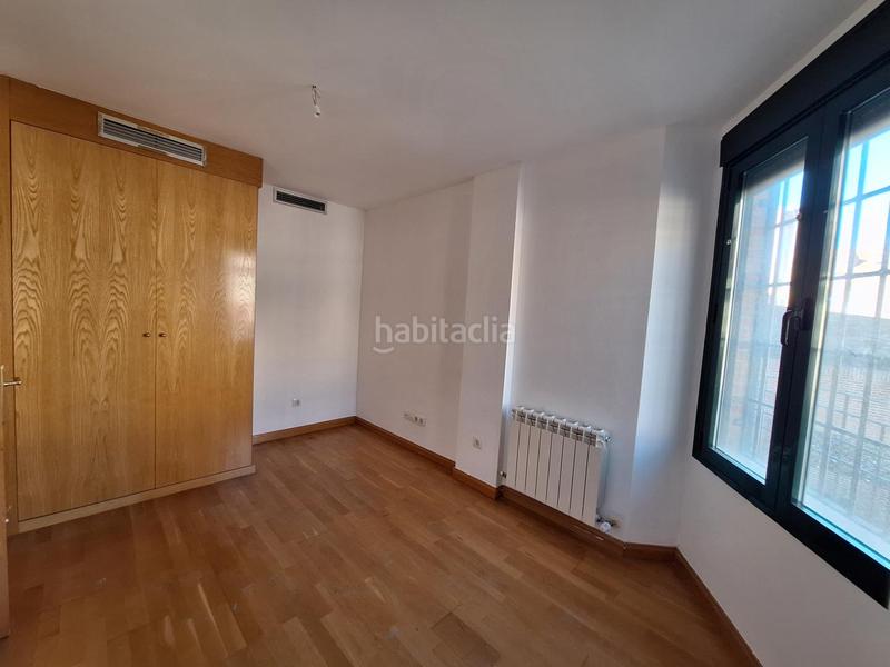 Foto c82817e1-2885-4df1-b4a9-1e3d8f6db2d5. Duplex dans Griñón