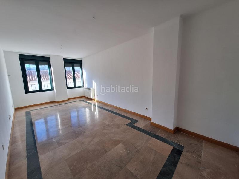 Foto c886697d-8ce2-4c94-8f31-ffbe2c2c8f39. Duplex dans Griñón