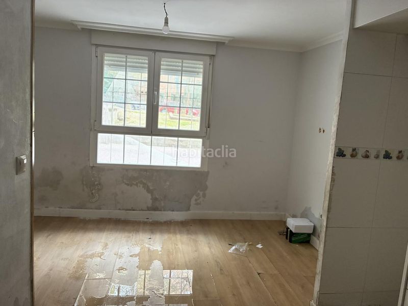 Foto 42582b3f-0f67-46bf-b600-4ee56c5e3bd0. Planta baixa a Amposta Madrid