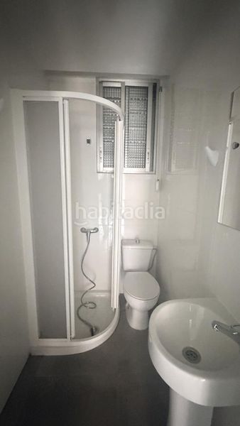 Foto 2972914a-bd0f-4e90-8664-b376b7925546. Planta baixa a Numancia Madrid
