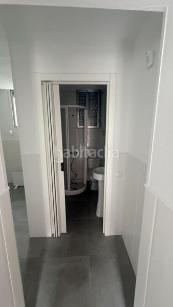 Foto 6632713d-77eb-4081-b544-afe0026c7703. Planta baixa a Numancia Madrid
