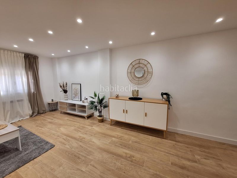 Foto 50013e18-0c45-45d0-90fc-63a29ba049dd. Planta baixa amb calefacció a Zarzaquemada Leganés